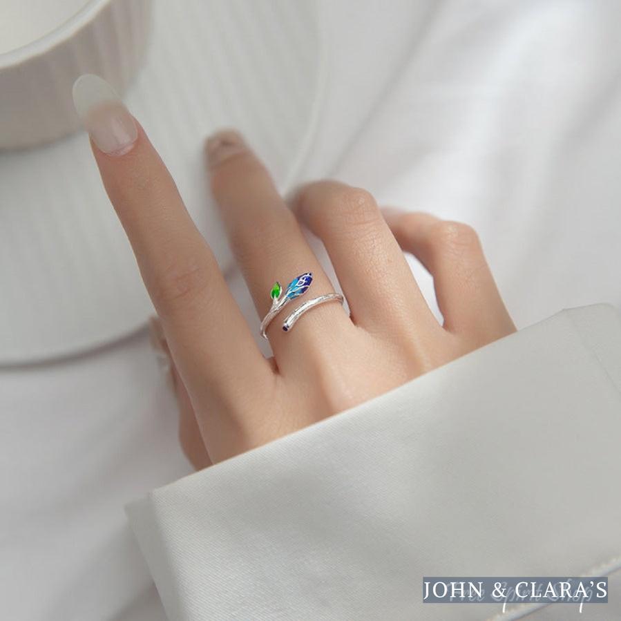 Leaf & Blue Flower Ring
