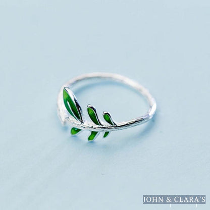 Green Leaf Ring